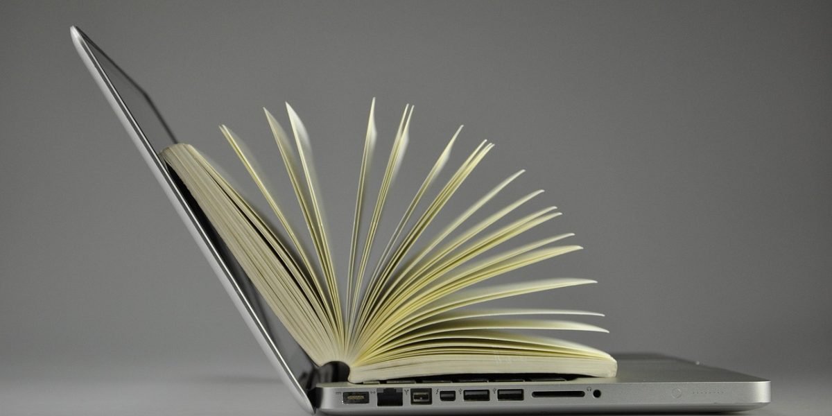 A person diligently researching information online to find a trustworthy commercial real estate agent.